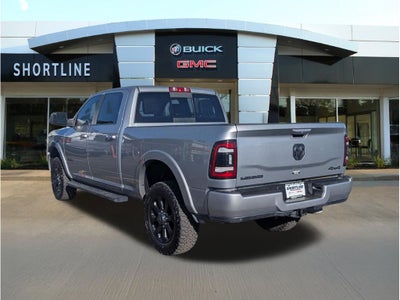 2022 RAM 2500 Laramie Crew Cab 4x4 6'4" Box