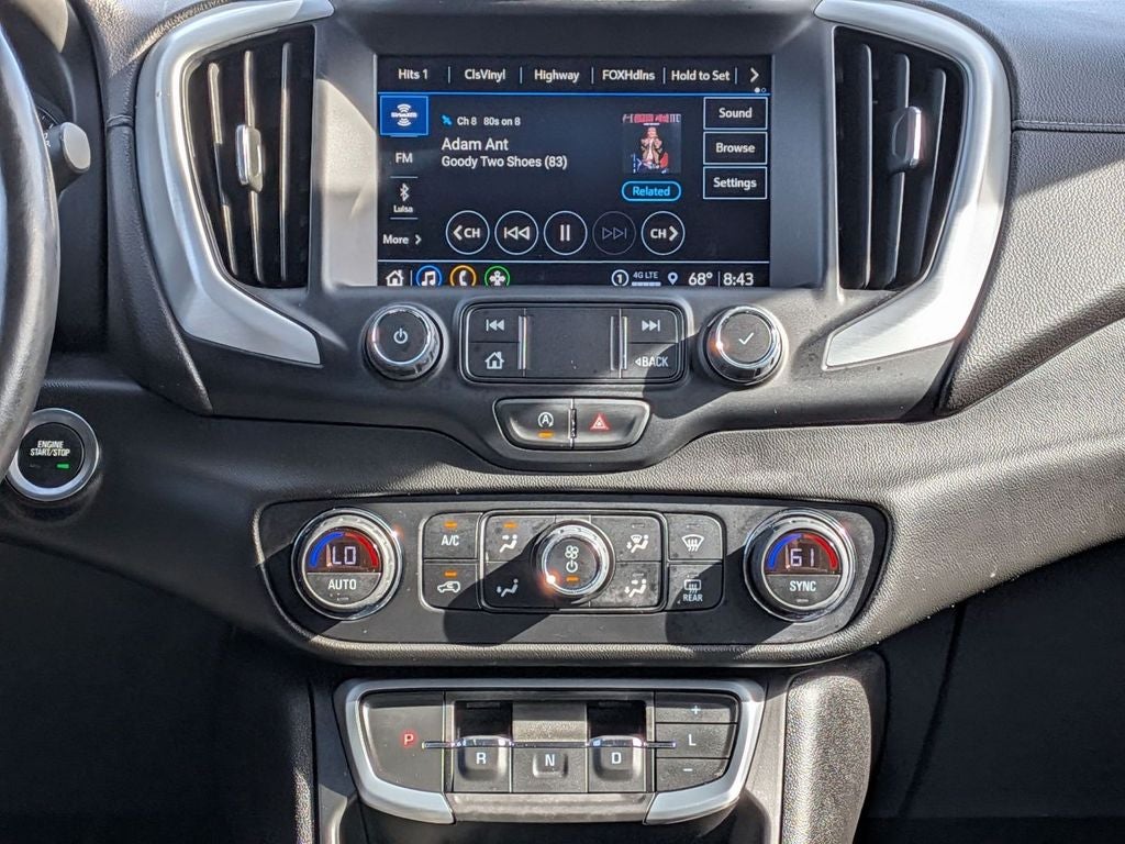 2022 GMC Terrain SLT