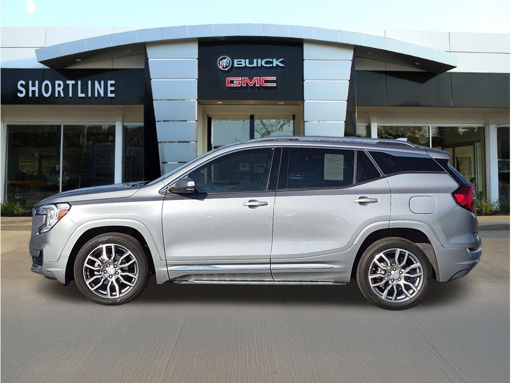2023 GMC Terrain Denali