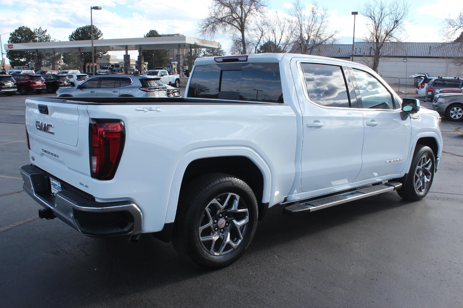2026 GMC Sierra 1500 SLE