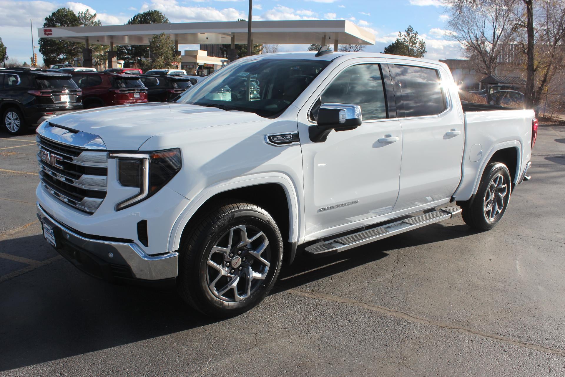 2026 GMC Sierra 1500 SLE