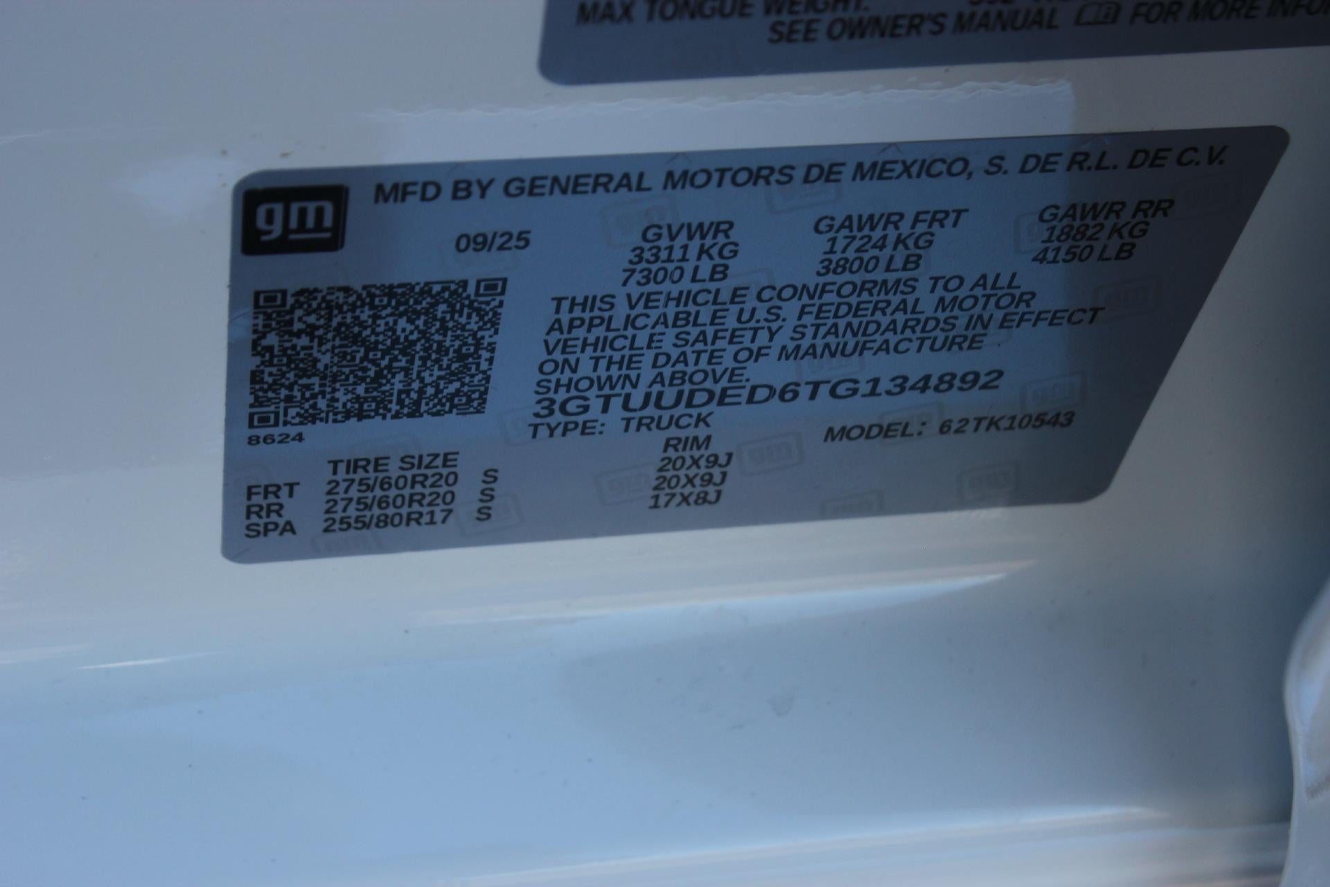 2026 GMC Sierra 1500 SLT