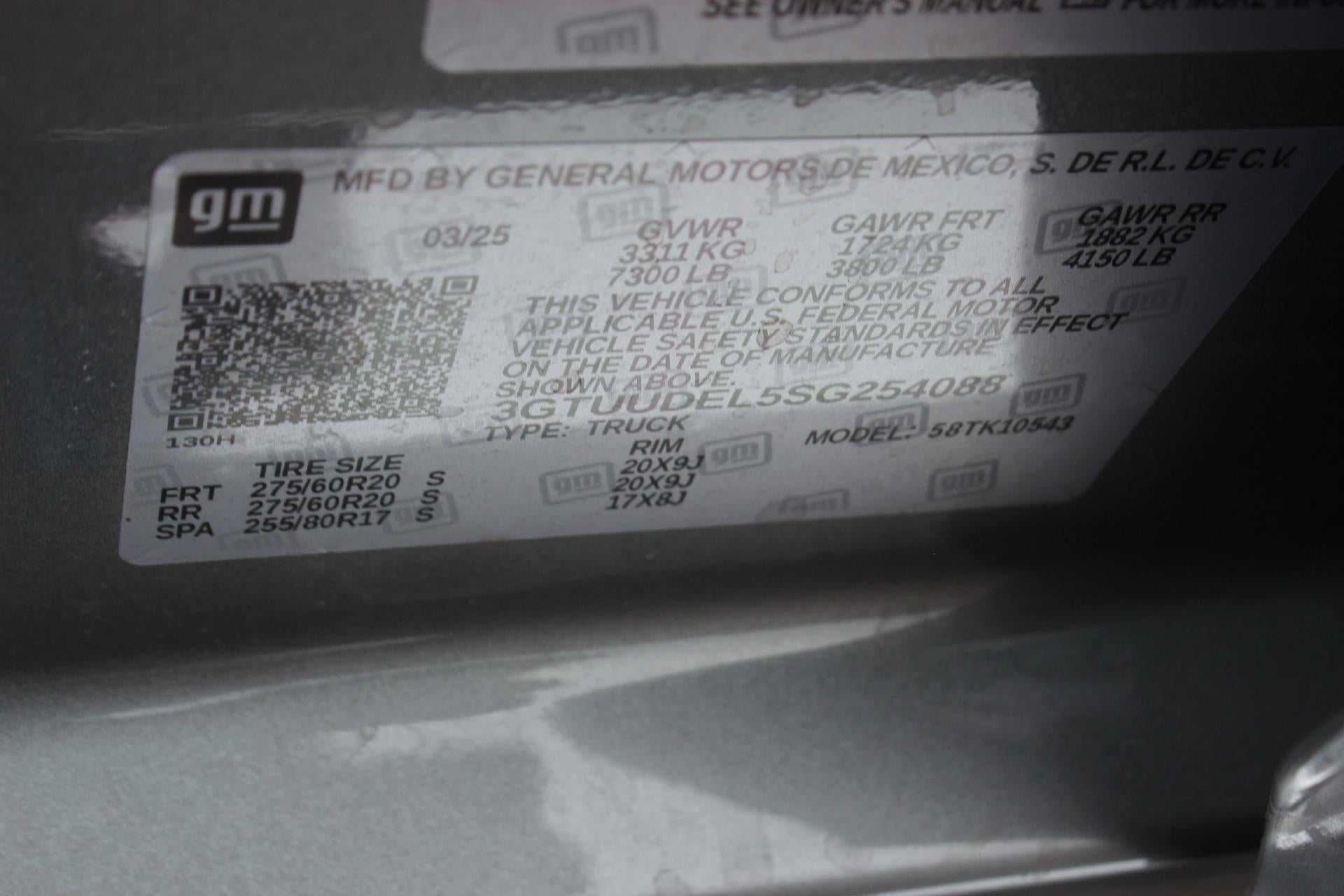 2025 GMC Sierra 1500 SLT