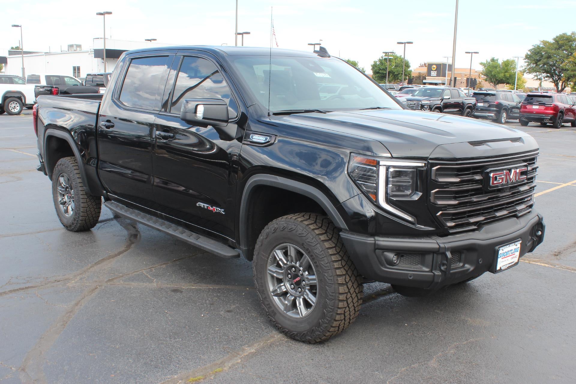 2025 GMC Sierra 1500 AT4X