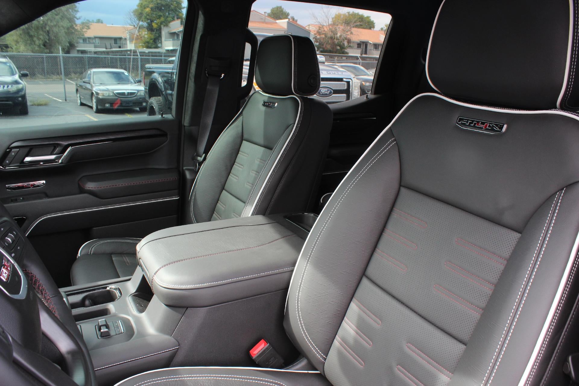 2025 GMC Sierra 1500 AT4X