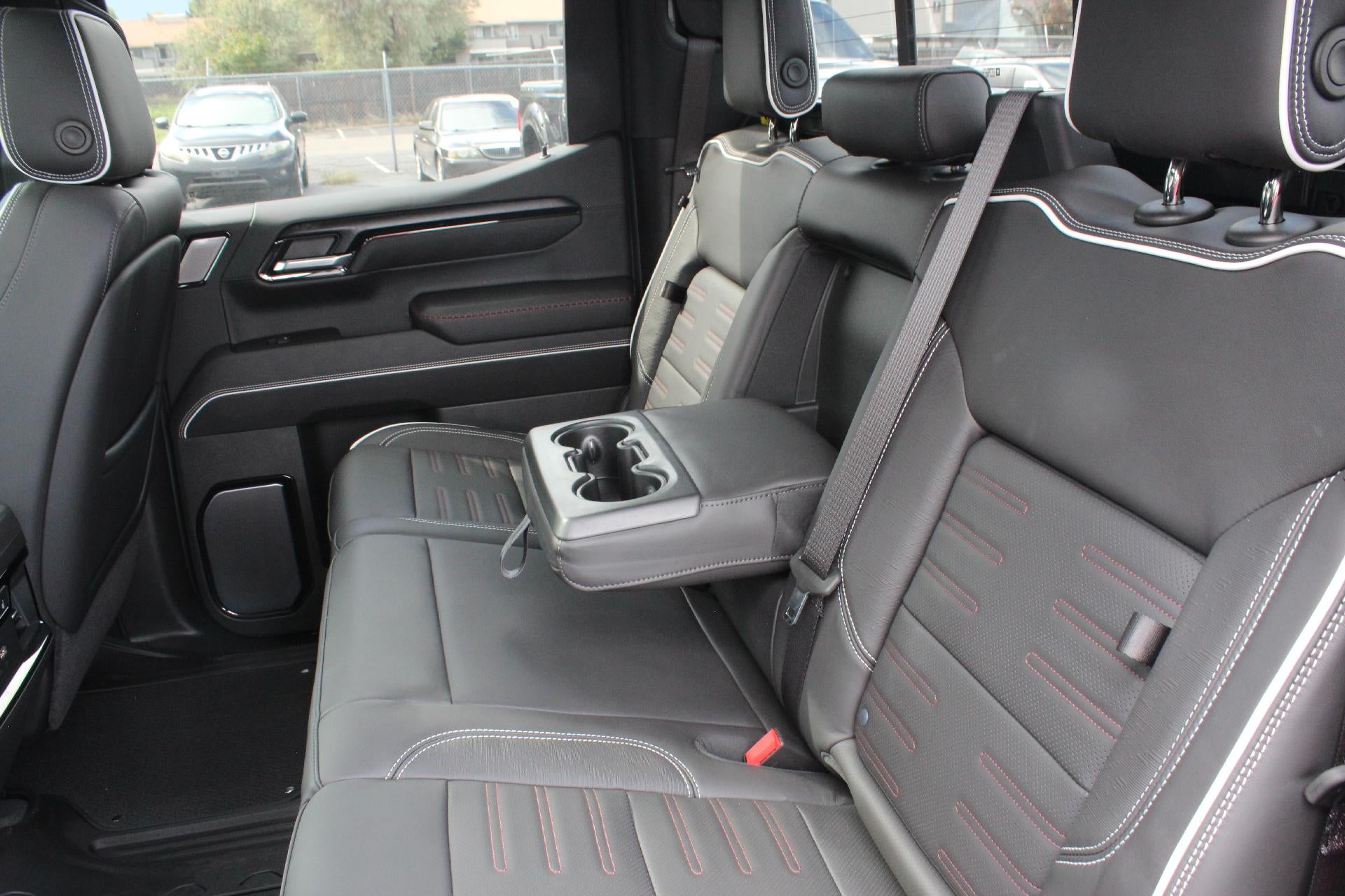 2025 GMC Sierra 1500 AT4X