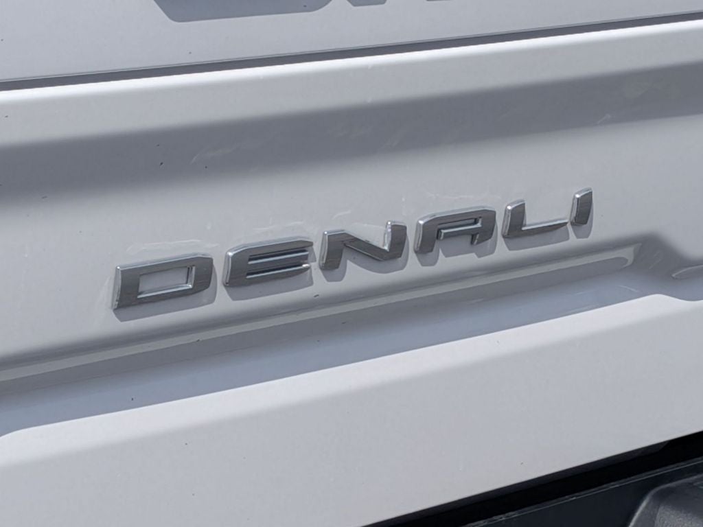 2025 GMC Sierra 1500 Denali