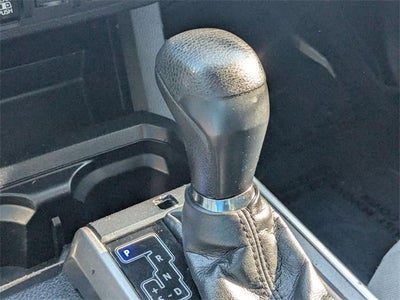 2022 Toyota Tacoma SR5 V6