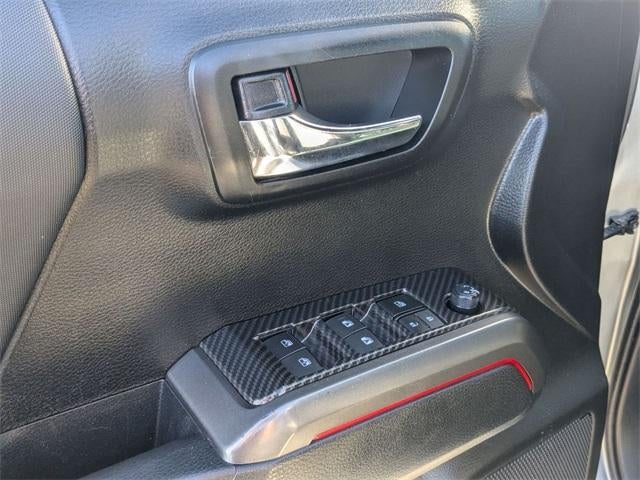 2022 Toyota Tacoma 4WD SR