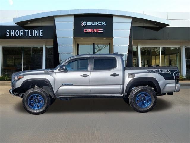 2022 Toyota Tacoma 4WD SR