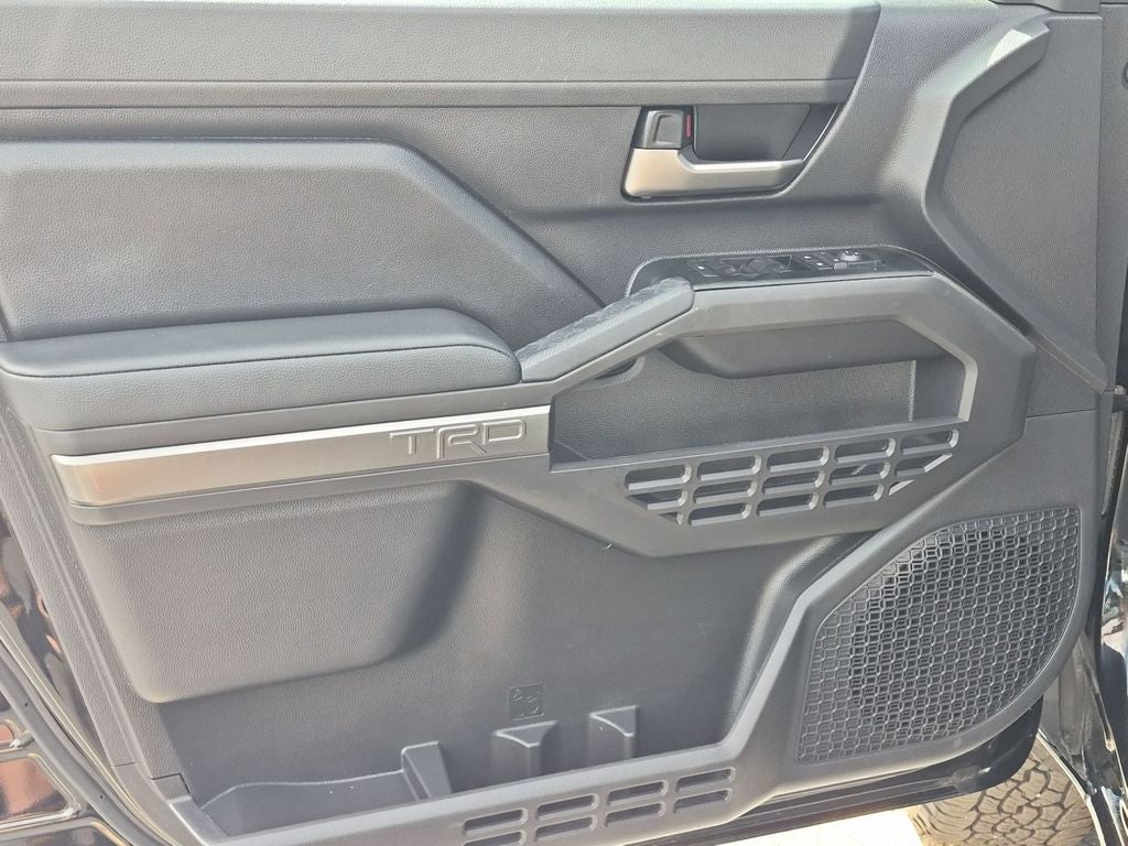 2026 Toyota Tacoma 4WD SR5