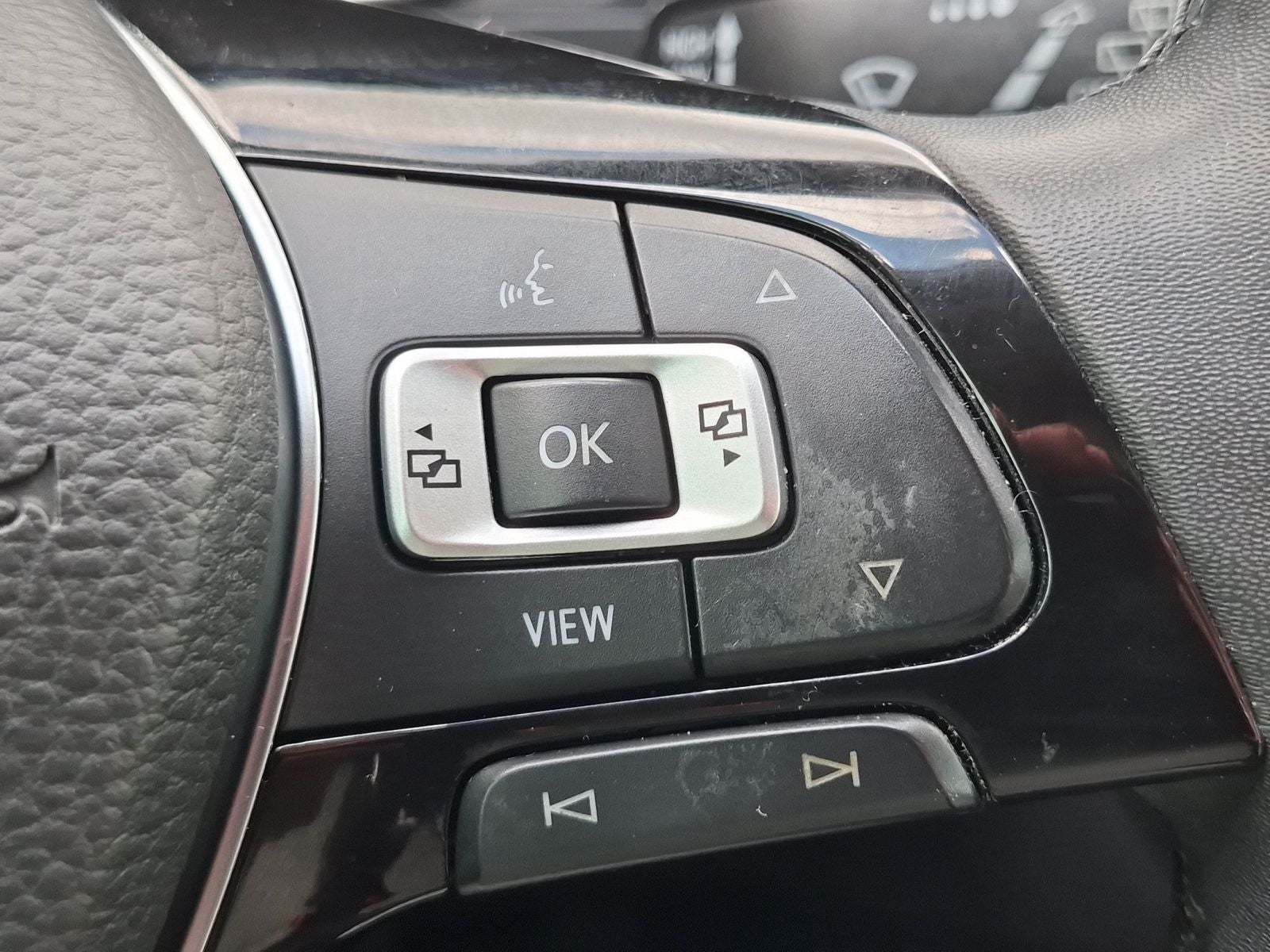 2020 Volkswagen Tiguan 2.0T SE