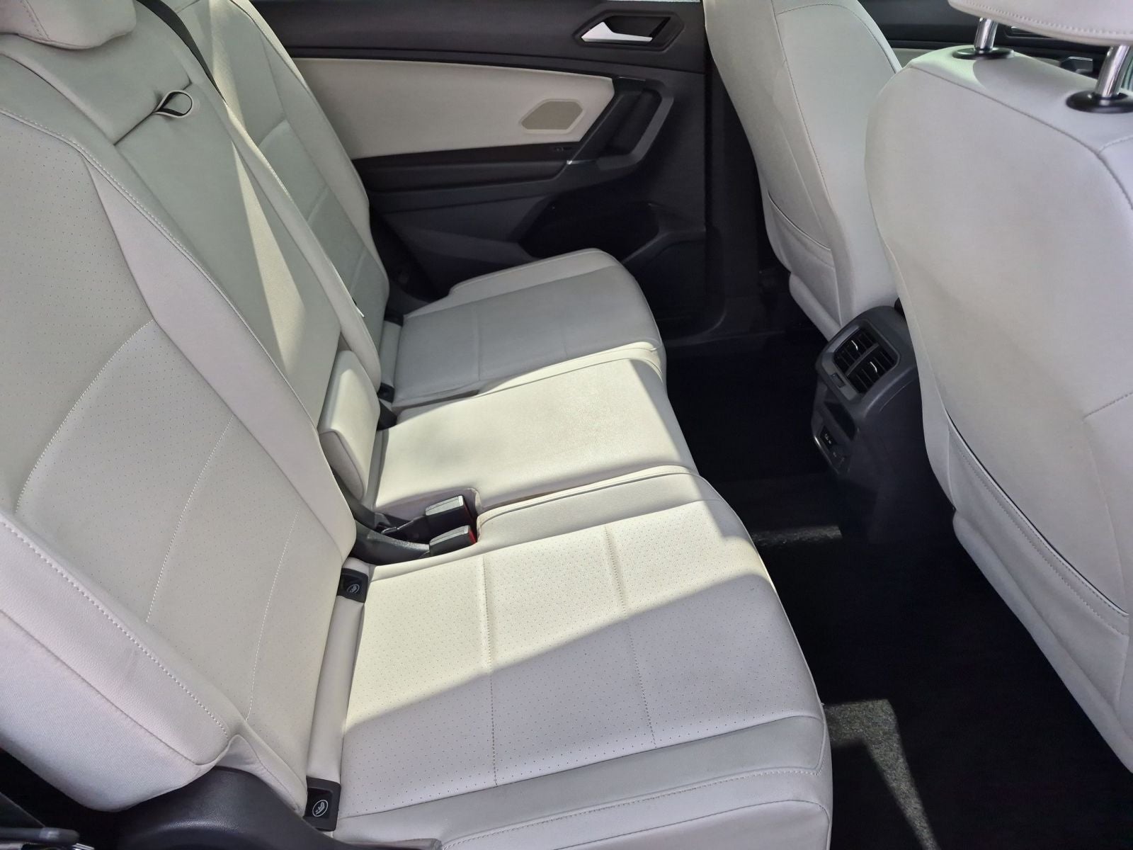 2020 Volkswagen Tiguan 2.0T SE