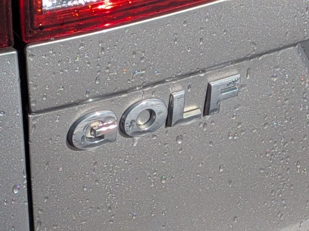 2015 Volkswagen Golf SportWagen TDI S 4-Door