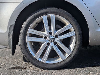 2015 Volkswagen Golf SportWagen TDI S 4-Door