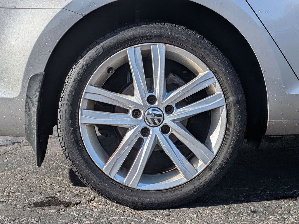 2015 Volkswagen Golf SportWagen TDI S 4-Door