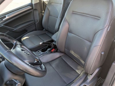 2015 Volkswagen Golf SportWagen TDI S 4-Door