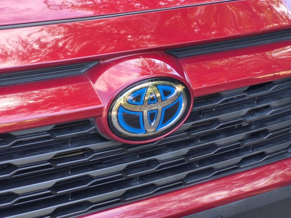 2021 Toyota RAV4 Hybrid LE