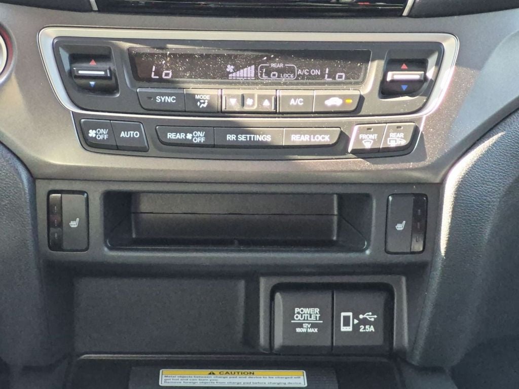 2022 Honda Pilot 2WD Special Edition