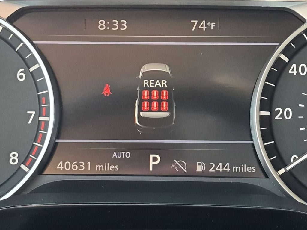 2025 Nissan Pathfinder SL