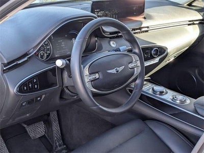 2025 Genesis GV70 2.5T