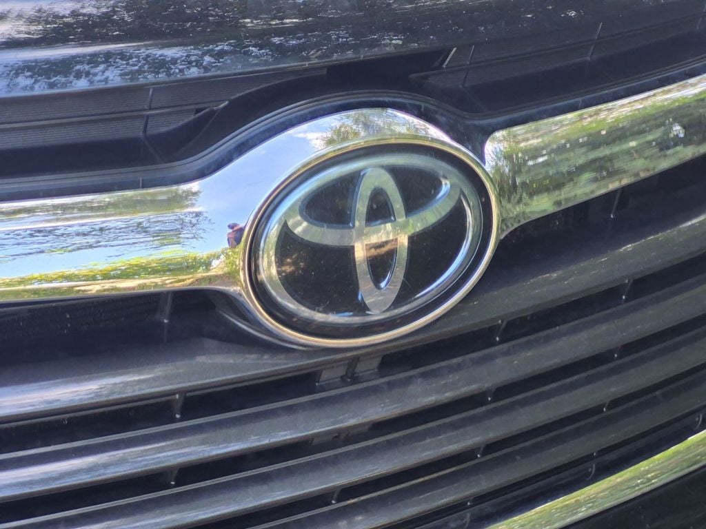2016 Toyota Highlander Limited Platinum V6