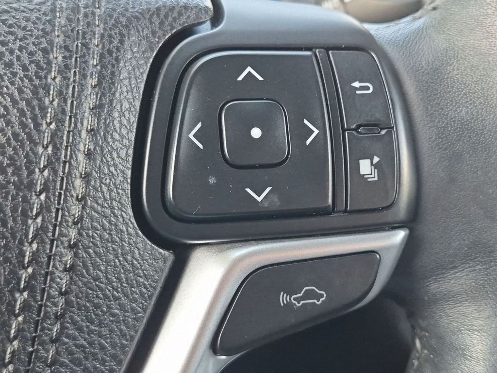 2016 Toyota Highlander Limited Platinum V6