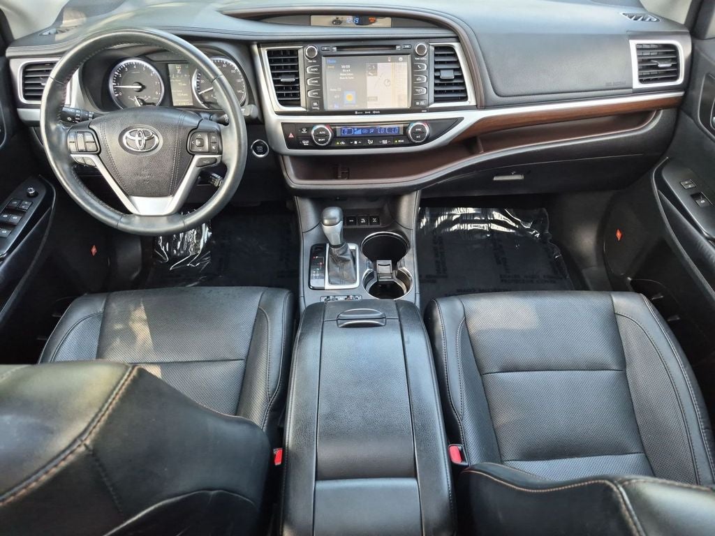 2016 Toyota Highlander Limited Platinum V6