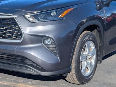 2024 Toyota Highlander LE