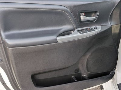 2018 Toyota Sienna SE