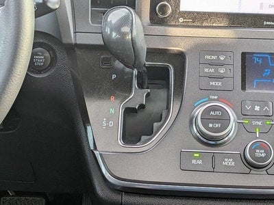 2018 Toyota Sienna SE