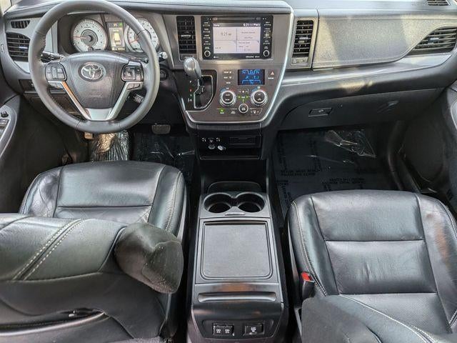 2018 Toyota Sienna SE
