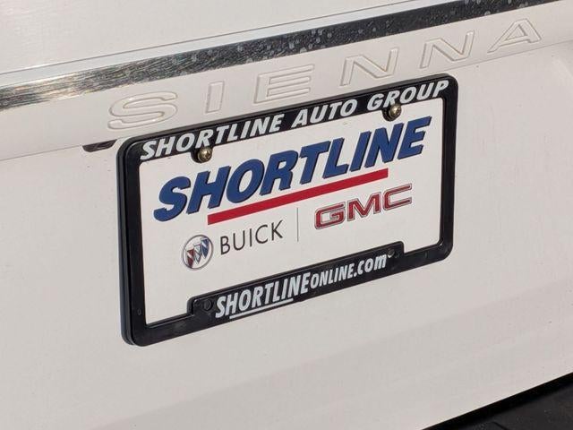 2018 Toyota Sienna SE