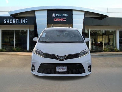 2018 Toyota Sienna SE