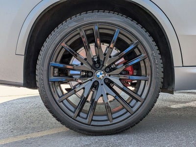 2024 BMW X5 M60i