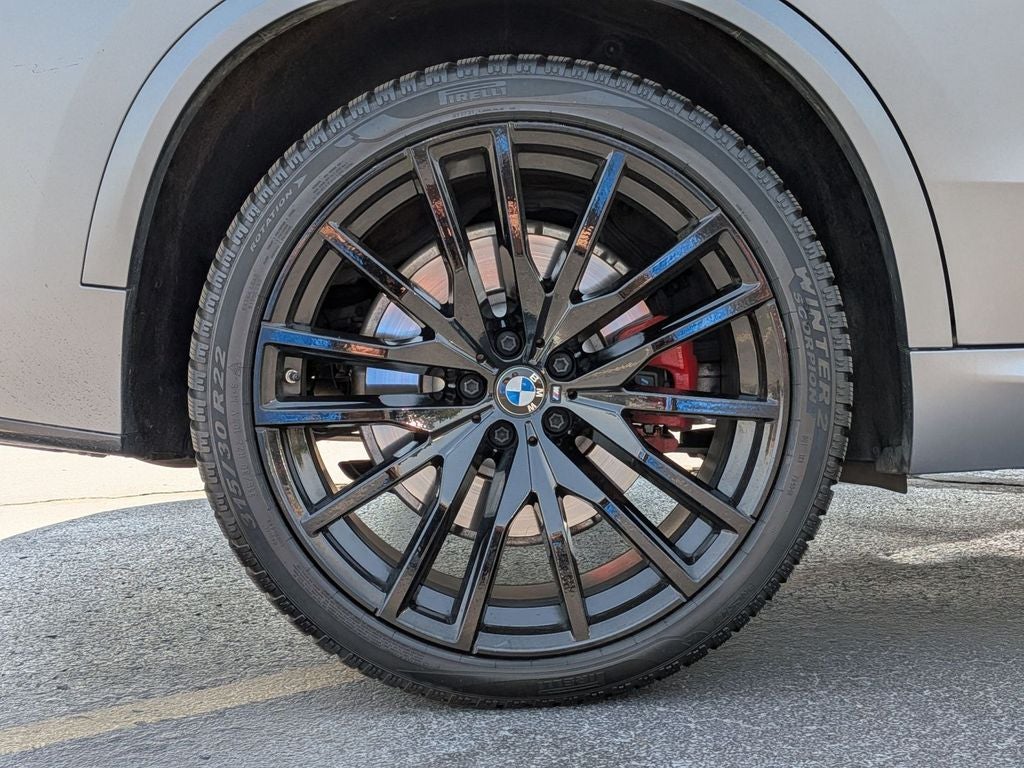 2024 BMW X5 M60i