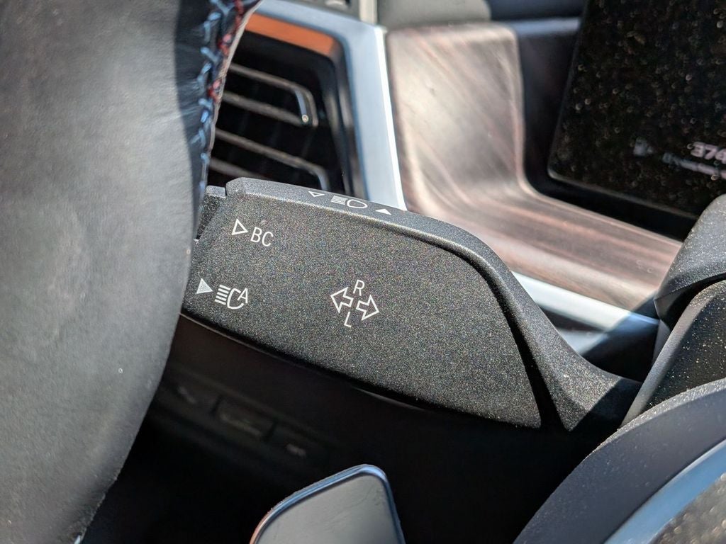 2024 BMW X5 M60i