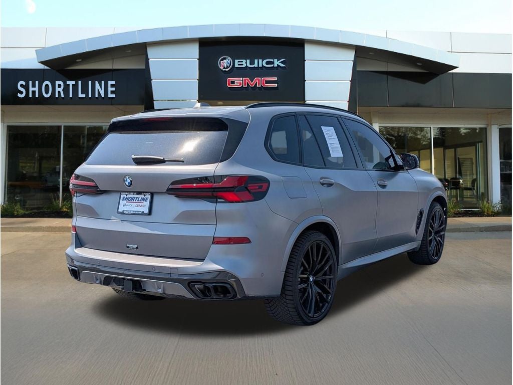 2024 BMW X5 M60i