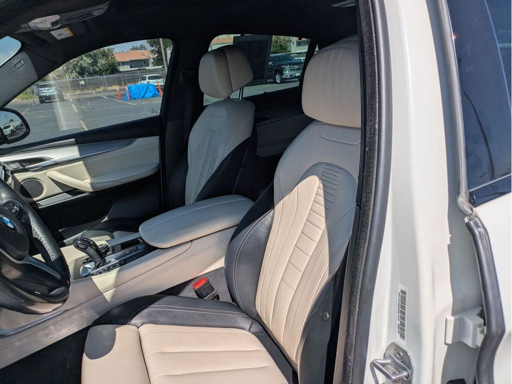 2016 BMW X6 xDrive50i