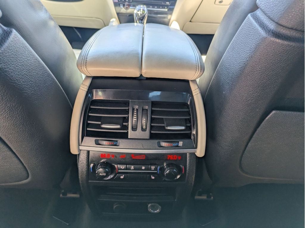 2016 BMW X6 xDrive50i
