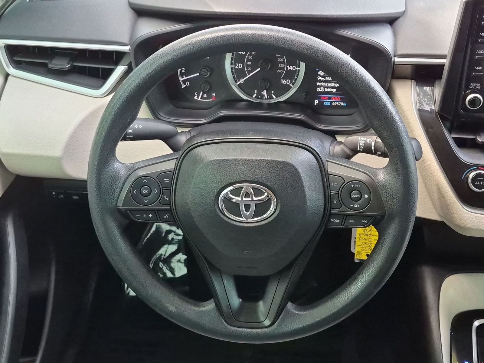 2022 Toyota Corolla LE