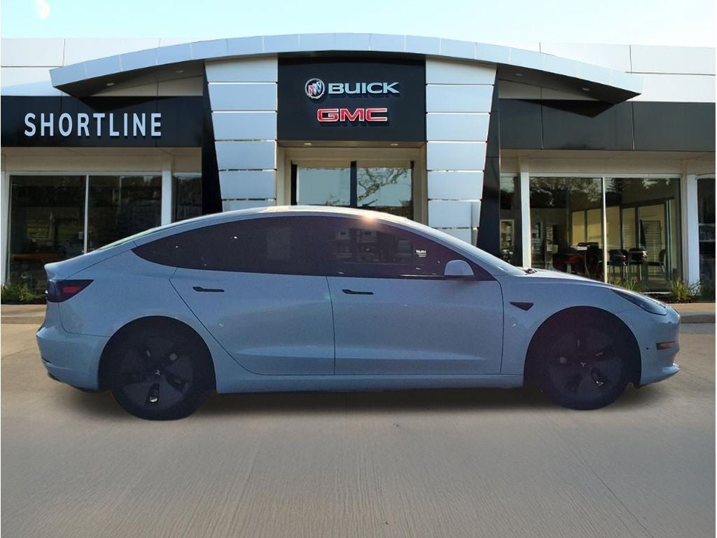 2021 Tesla Model 3 Standard Range Plus Rear-Wheel Drive