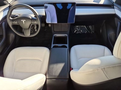2021 Tesla Model 3 Standard Range Plus Rear-Wheel Drive