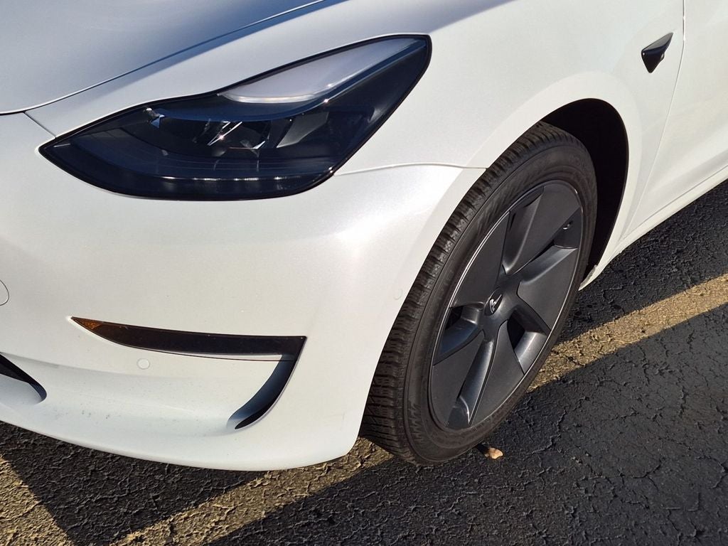 2021 Tesla Model 3 Standard Range Plus Rear-Wheel Drive