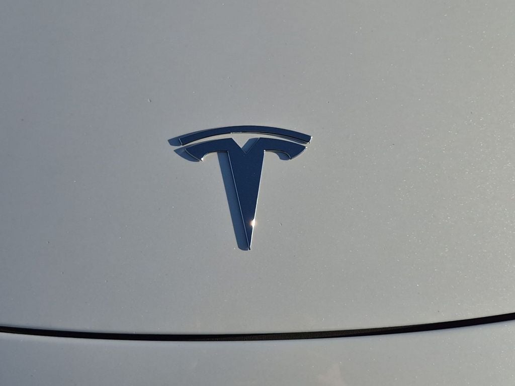 2021 Tesla Model 3 Standard Range Plus Rear-Wheel Drive