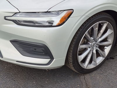 2019 Volvo S60 T6 Momentum