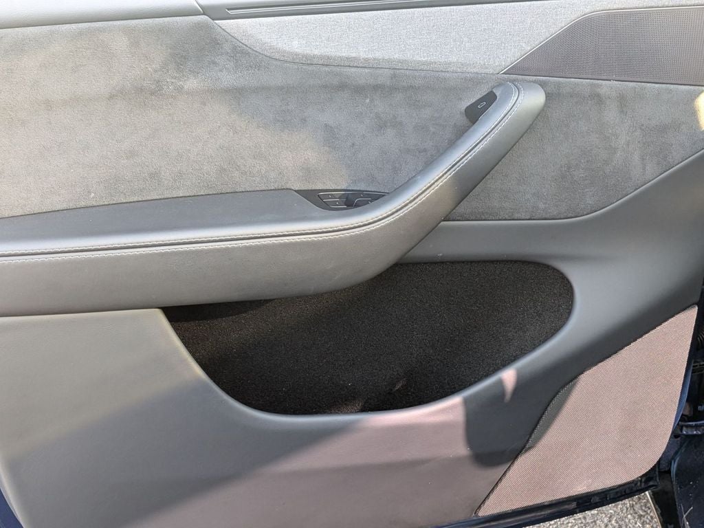 2026 Tesla Model Y Premium