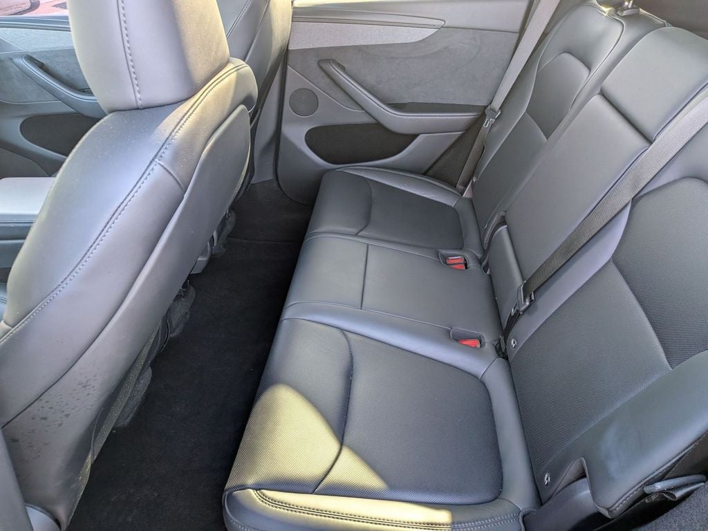 2026 Tesla Model Y Premium