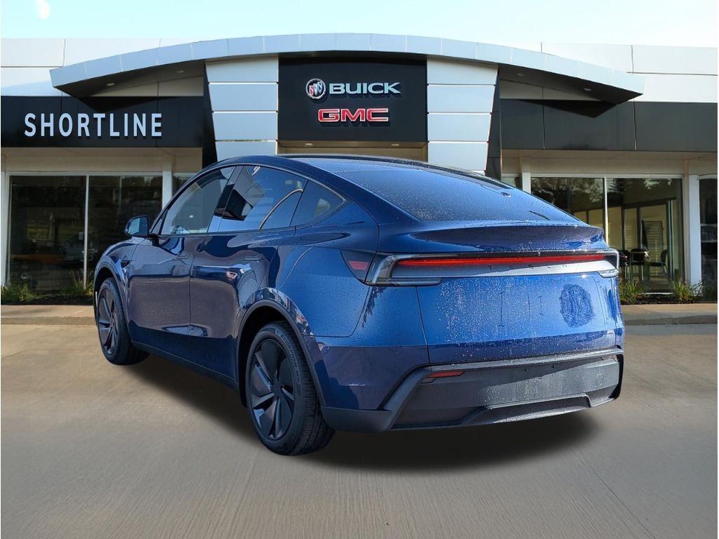 2026 Tesla Model Y Premium