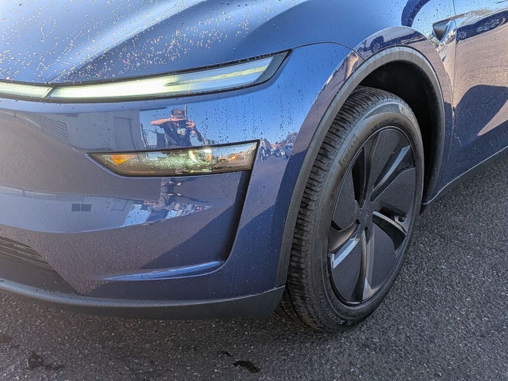 2026 Tesla Model Y Premium